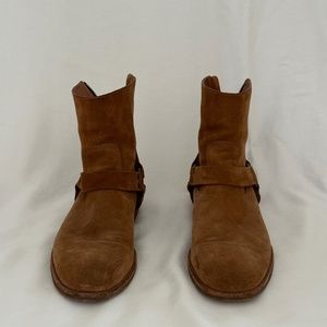 MENS / Frye Suede Boot / SZ 12 / Back Zip